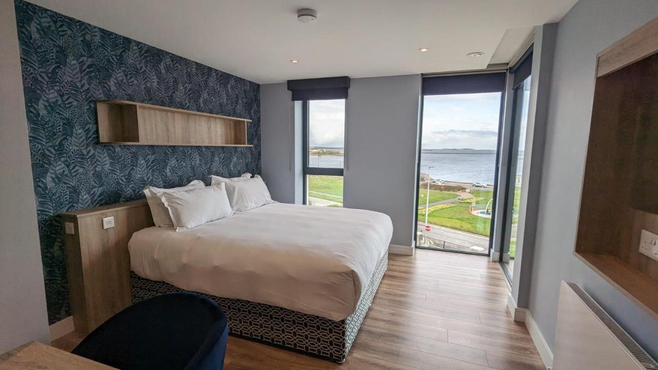 Shoreline Apartments Galway Eksteriør billede